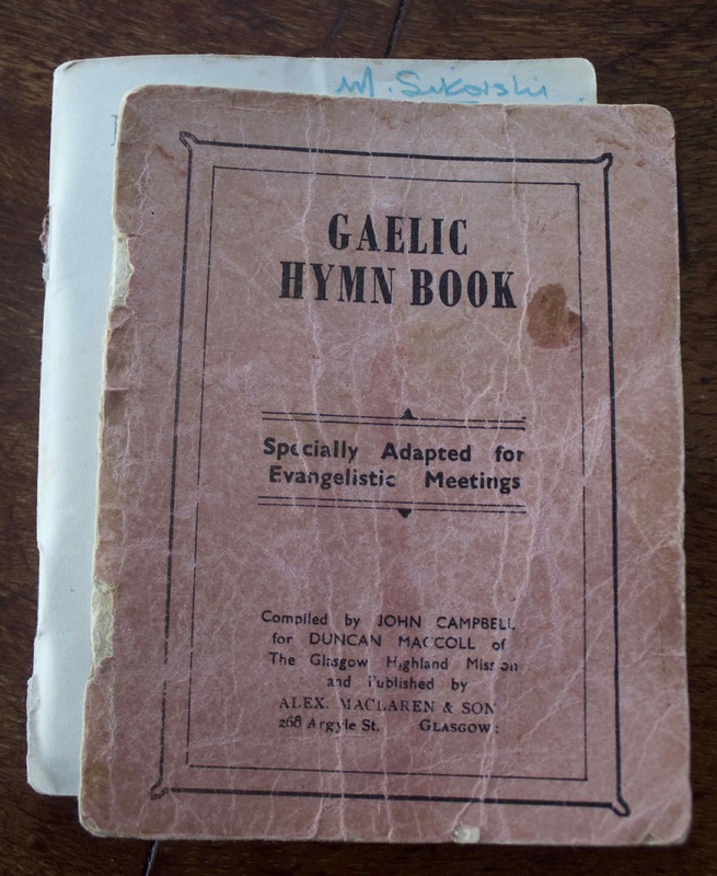 7f Gaelic Hymn Book.jpg
