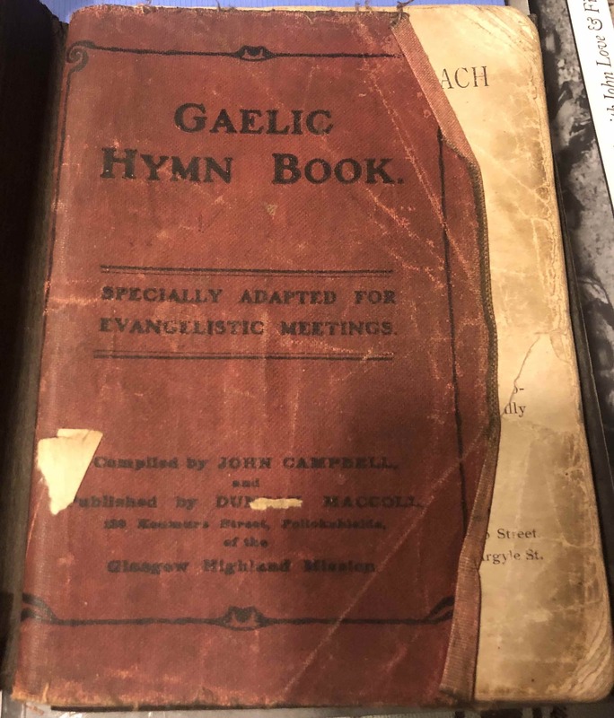 7c Gaelic Hymn Book.jpg