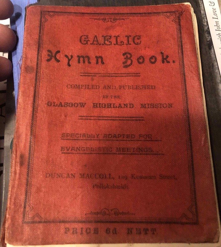 7b Gaelic Hymn Book.jpg