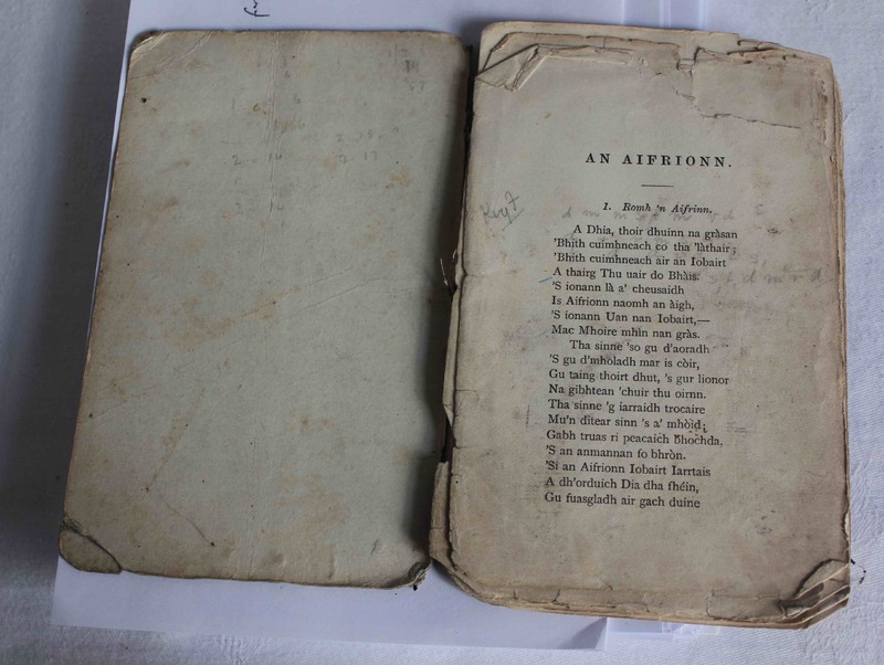 1a._Fr_Allan_s_Hymnbook.jpg