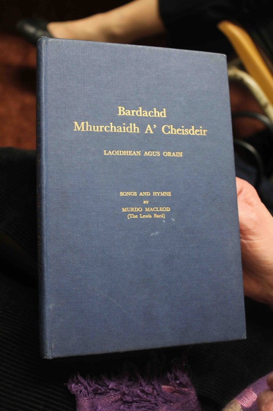 1a Bardachd Mhurchaidh A' Cheisdeir.jpg